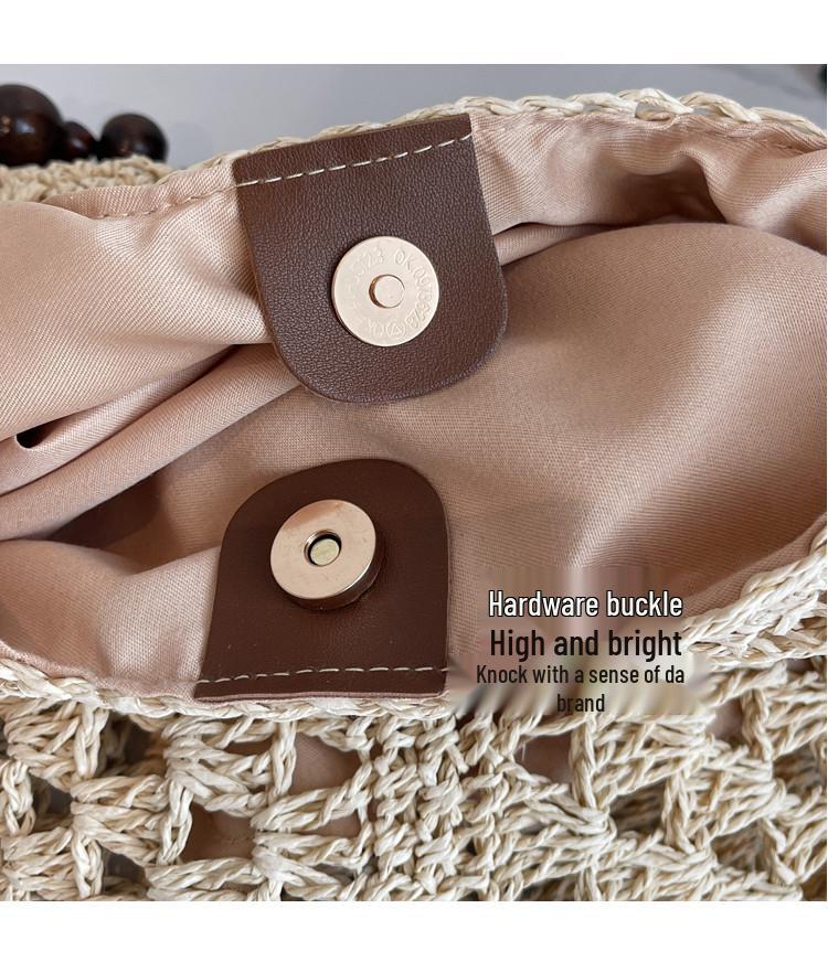 Summer Straw Woven Beach Tote - Fashionable Single Shoulder Handwoven Bag.