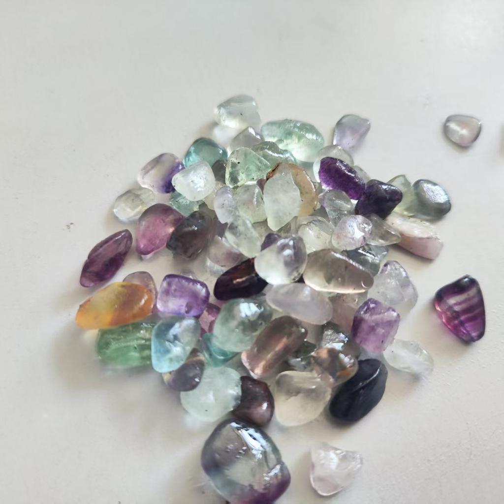 Natürlicher Fluoritstein Energieheilung Kristallstein Heimdekoration Stein Schmuckherstellung DIY Armband Halskette Zubehör