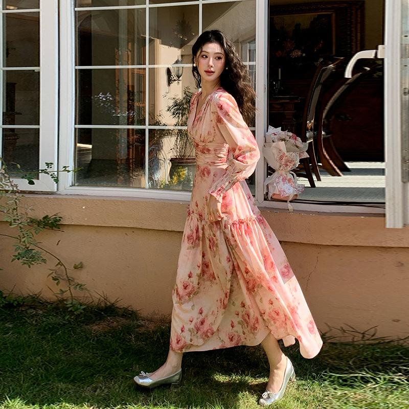 Good Quality, French Romantic Printed Dress 2026 Spring New Ruffle Edge Pendulum Dress Factory Spot