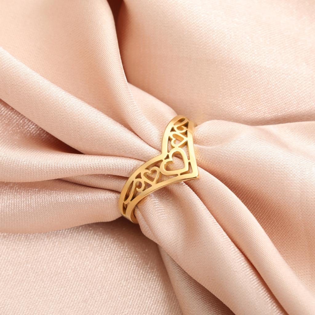 Cazador Aesthetic Hollow Hearts Rings for Women Adjustable Gold Color Stainless Steel Finger Ring Jewelry Wedding Gifts