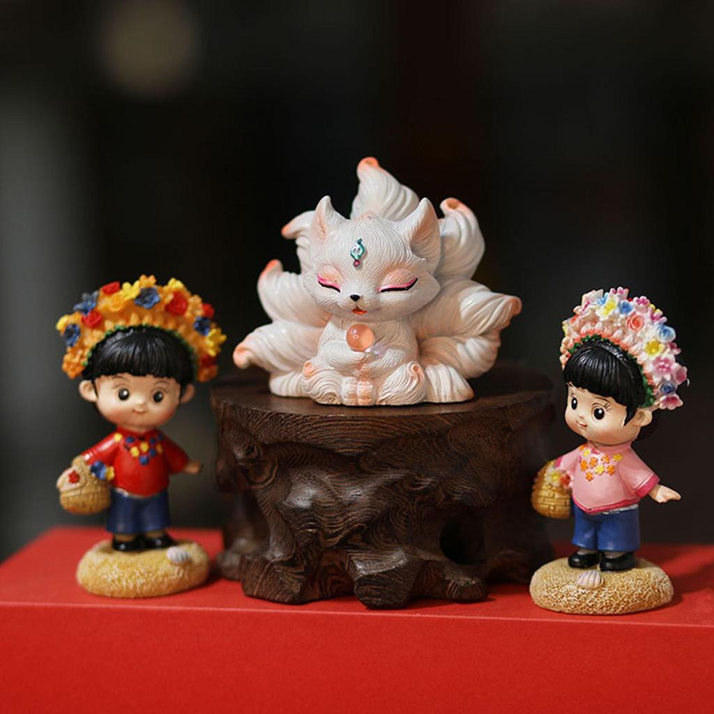 Dashboard Decor Cute Auspicious Car Figurines Automotive Nine-Tailed Fox Dash Ornaments For Women Girls Vehicle Truck RV Home