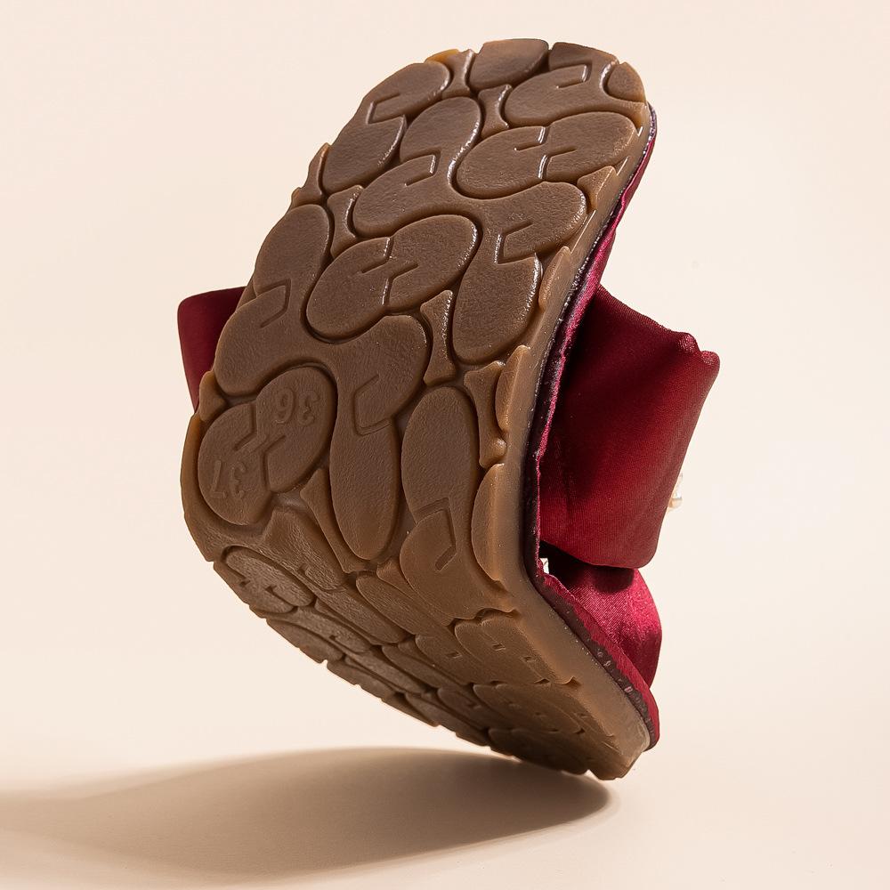 2024 Wedding Bridal Dressing Gown Slippers Wedding Festive Red A Couple of Indoor Slippers Bridesmaids Fancy