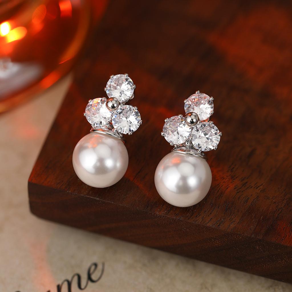 Premium Pearl Stud Earrings S925 Silver Needle Elegant Exquisite Earrings Retro Temperament Versatile Earrings