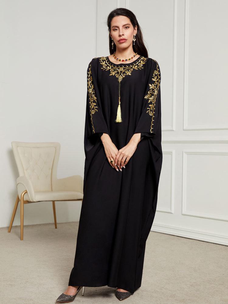 Elegant 2024 Dubai Middle Eastern Embroidered Robe Dress Cover-up