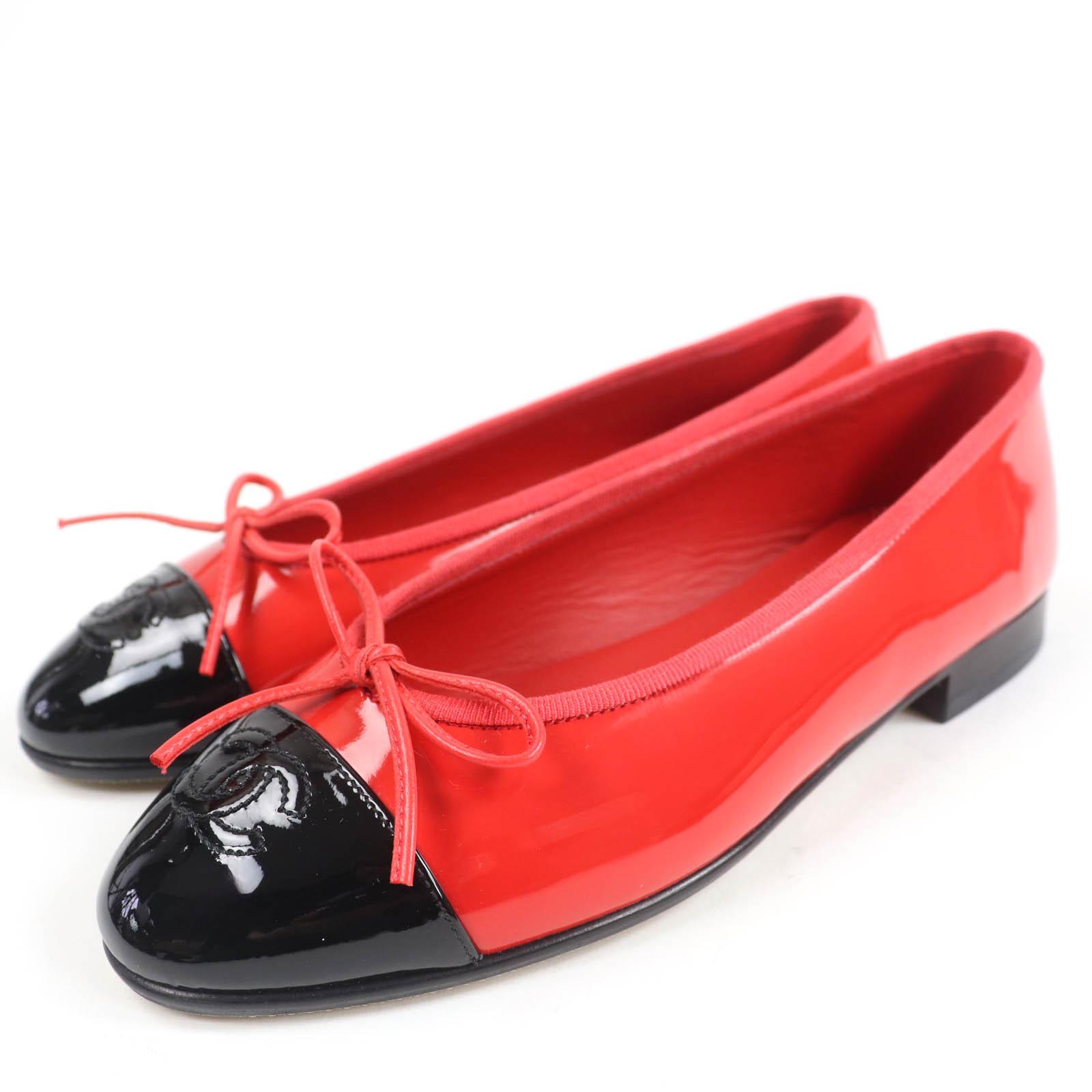 

CHANEL Ballet shoes COCO Mark two-tone flats Red black Patent leather 36 G02819 Used