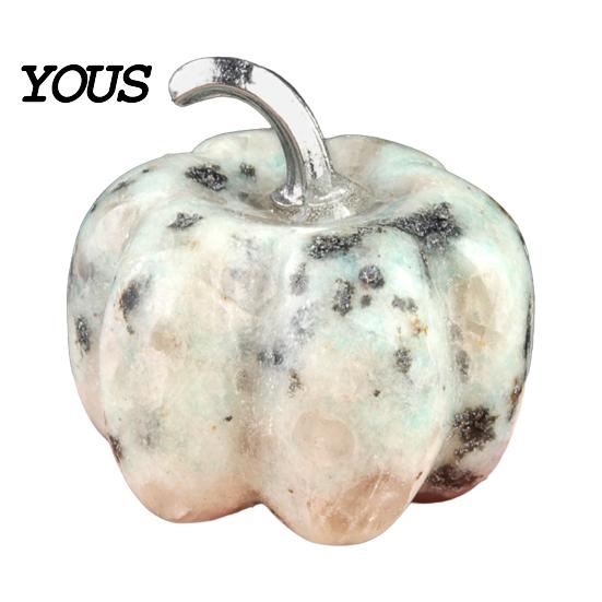 Transparent Crystal Pumpkin Charms Natural Carved Charm, Mini Gemstone Pendant Desktop Autumn Table Centerpieces for Jewelry DIY Making, Halloween