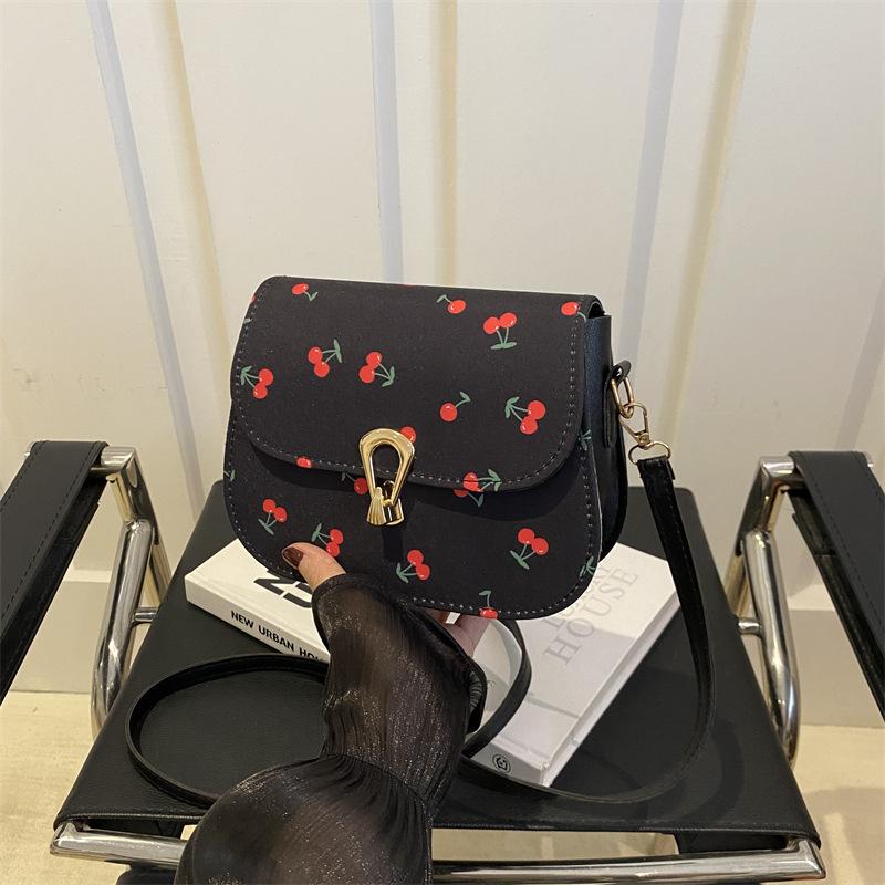 Small Fresh Cherry Printed Shoulder Messenger Bag Women's 2025 Autumn and Winter New Fashion Versatile Small Square Bag