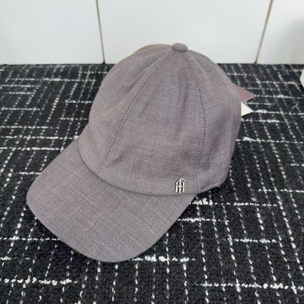 Spring, Summer, Spring and Autumn Men's and Women's Caps Men's Casual Baseball Caps Outdoor Versatile Sun Hats Simple Casual Hats