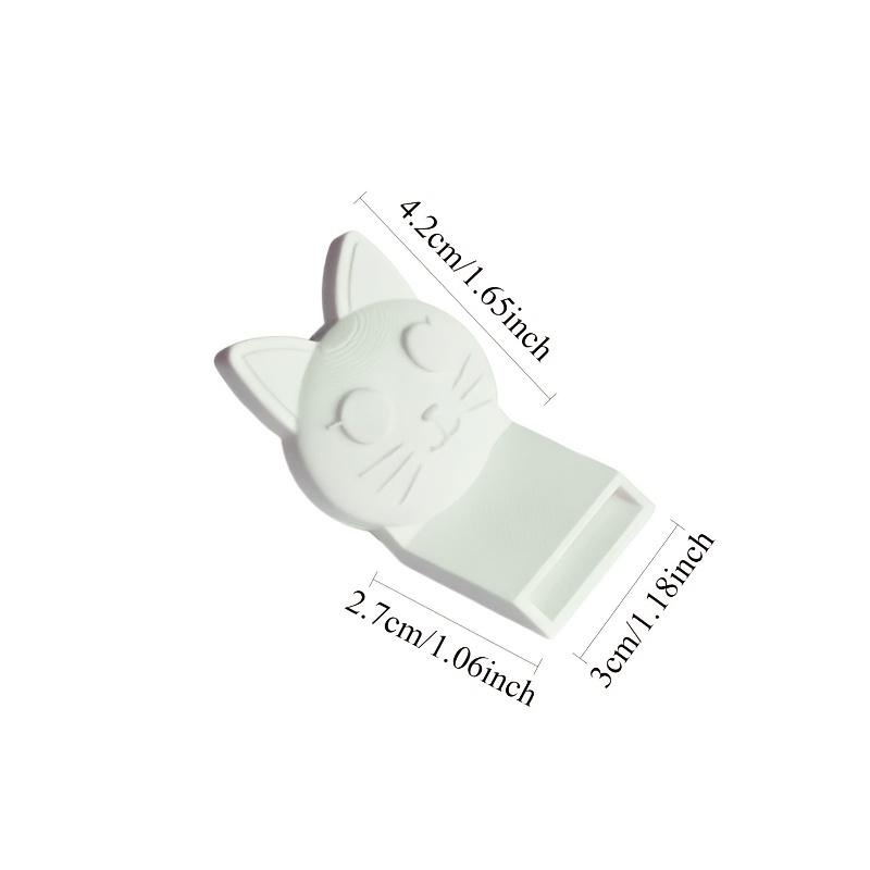 Cute Cat Bottle Opener Novelty Beer Bottle Opener Silicone Non-slip Can Opener Cute Kitchen Gadgets Suitable for Beer and Soda White Cat