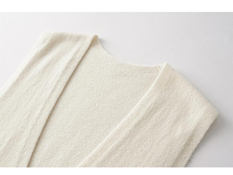 2024 French Style Gradient Bamboo Wool V-Neck Sleeveless Vest