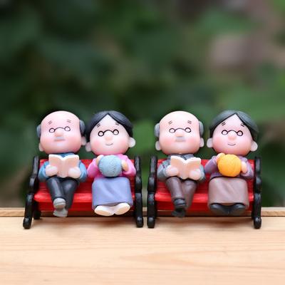 Small Ornament Cute Grandpa Grandma Sitting Park Bench Father-in-law Doll Model Micro Landscape Garden Decoration Figurine Craft