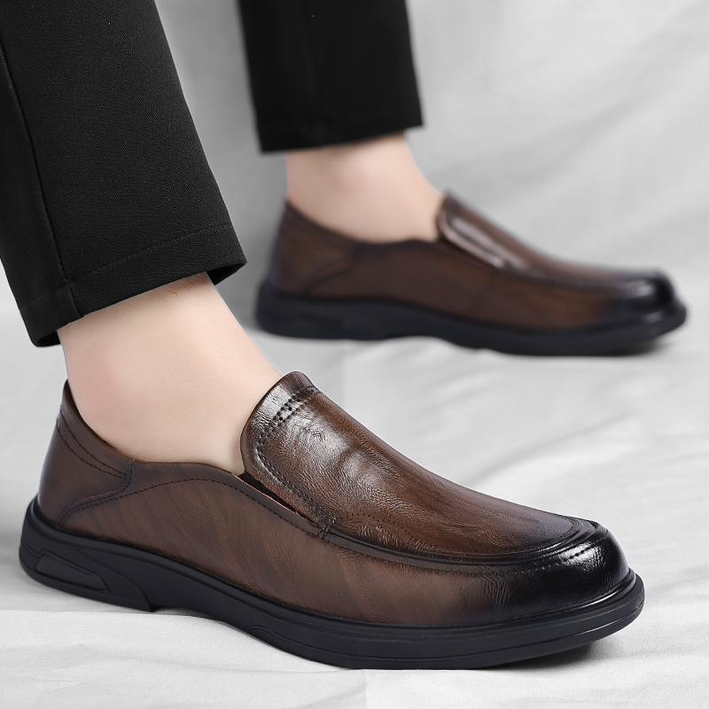 Fashion High End Brand Men's Leather Casual Shoes Massage Soles Comfortable Commuting Walking Shoes Simple Trendy Men's Business Shoes