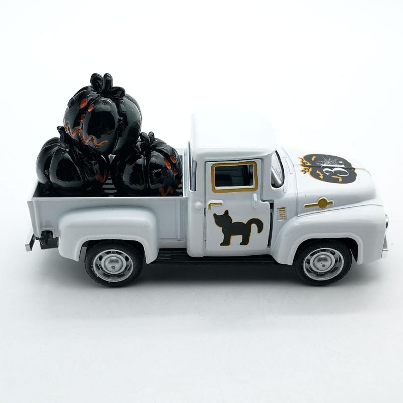 Antique Miniature Haunted Ghostly Truck Ornament Metal Shelf Decors Farmhouses Kitchen Accent For Halloween Enthusiasts