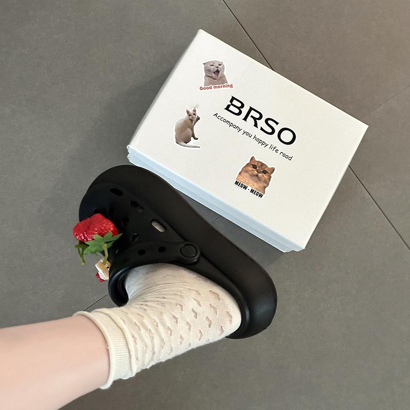 Cartoon thick-soled non-slip cute breathable two wearing hole shoes women's summer strawberry cool slippers beach shoes
