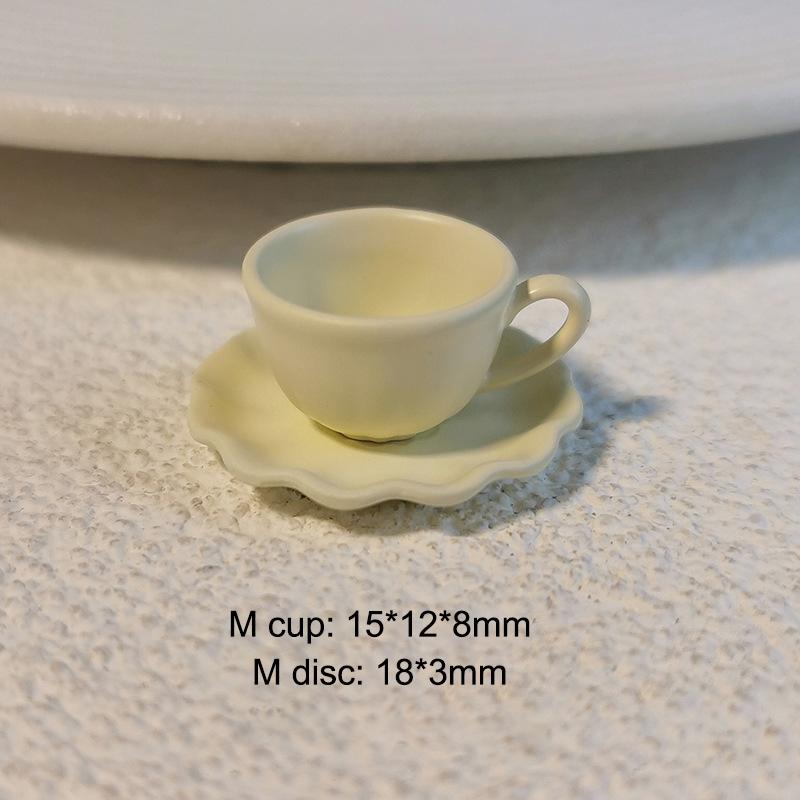 2Pcs Mini Cup Drinks Model Toys Miniature Dollhouse Dessert Latte Coffee Mug Dish Set Doll Accessories Kids Gift