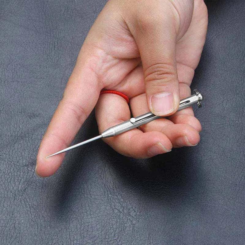 1Pc Portable Titanium Toothpicks Pocket Toothpicks Keychain Silver with Metal Toothpick Holder for Outdoor Picnic Camping Accessorie