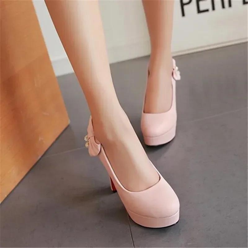 Fashion Customized Large Size Pumps Single Shoes 44 45 46 Yards Large Size High Heels with High-heeled Shoes with Butterfly Knot Diamond