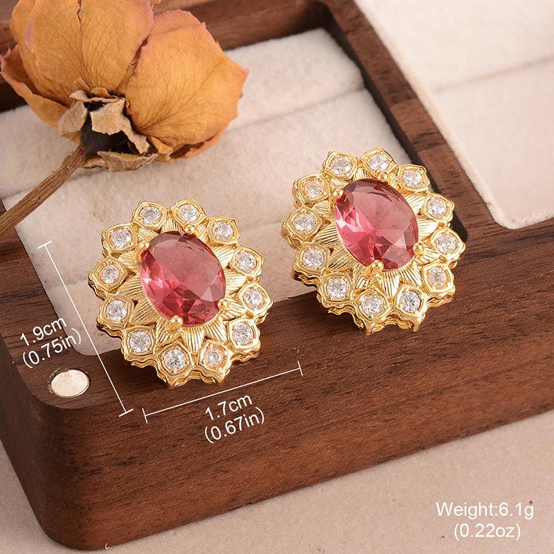 Light luxury zircon flower earrings, exquisite elegance and versatile temperament, new summer design earrings for women