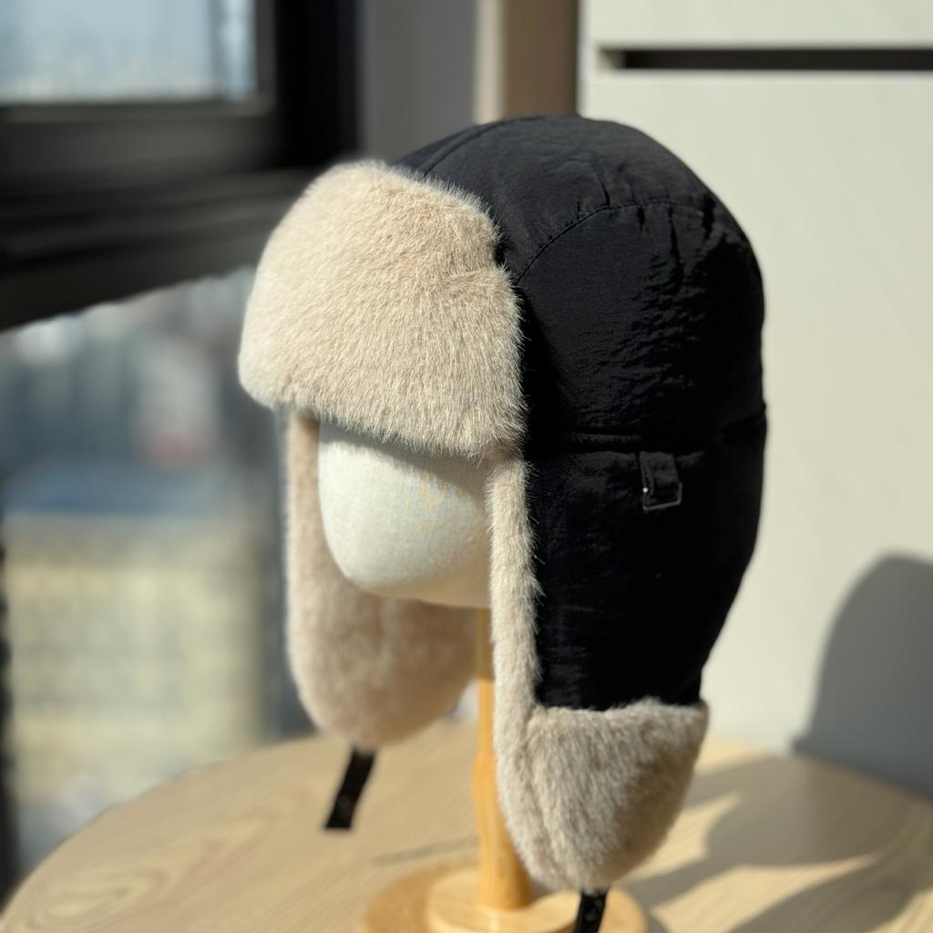 New Winter Thickened Plush Lei Feng Hat Windproof and Ear Protection Hood Outdoor Cycling Cold and Warm Ski Hat Trendy