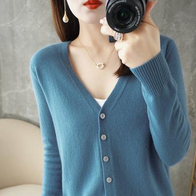 New Knitted Cardigan Early Spring Round Neck Sweater Women's Long Sleeve Solid Color Versatile Coat Women's Wear