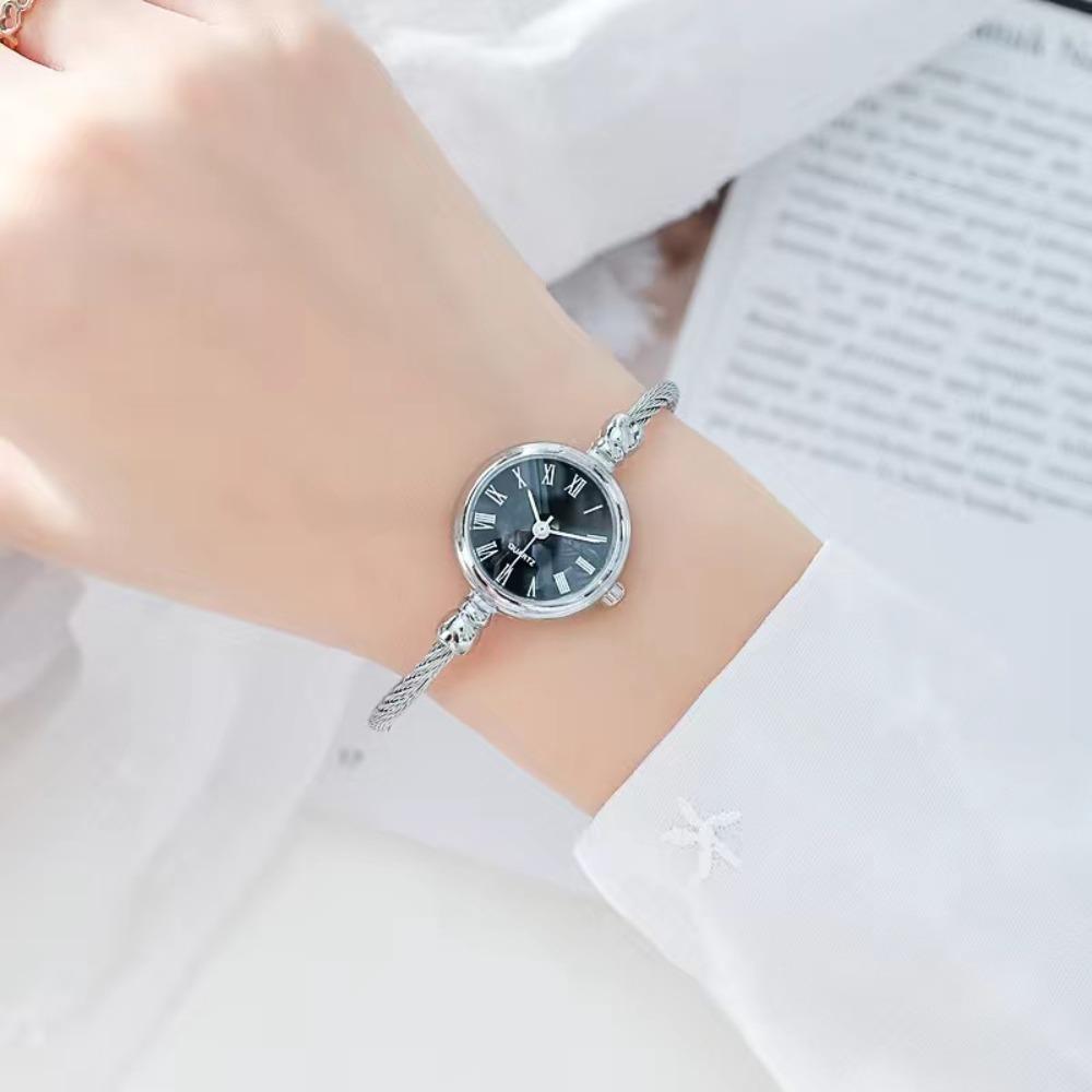 Watch Women's Open Bracelet Watch Temperament Decorative Watch Simple Niche Quartz Watch