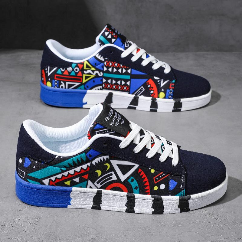 MAEDEF Sneakers Man Flat Couple Skate Sneakers Male Female Casual Sports Canvas Shoes Comfortable Walking Shoes Men Women Shoes