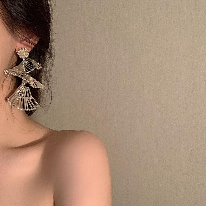 Silver Needle Glass Flared Morning Flower Tassel Earrings Fashion Spiral Design Earrings Personality Niche High-end Exaggerated Earrings