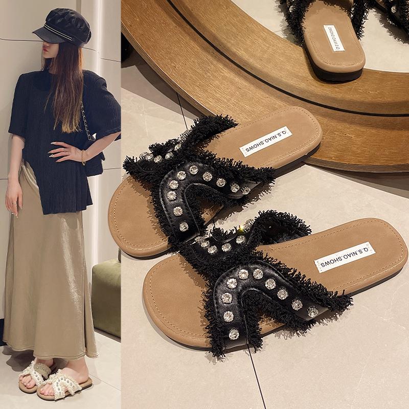 

Flat Slippers Summer New Round Head Rhinestone Flip-flops Lightweight Non-slip Beach Sandals