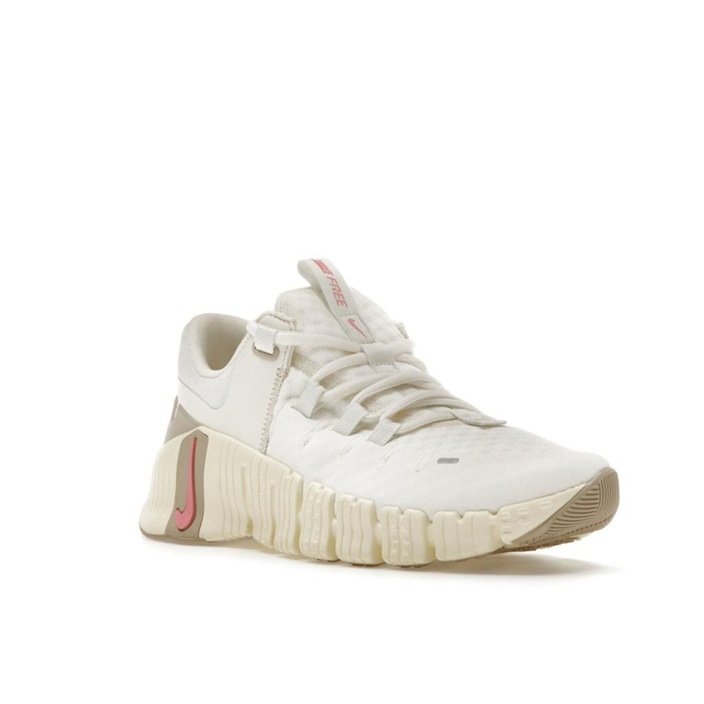 Nike Free Metcon 5 Sail Sanddrift Women Sneakers White Coconut-Milk DV3950-100