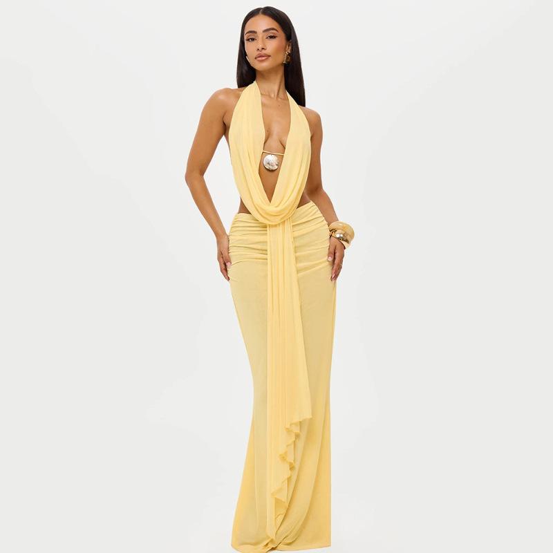 Autumn new European and American style swinging collar pleated neck halter top sexy hip skirt set S жёлтый