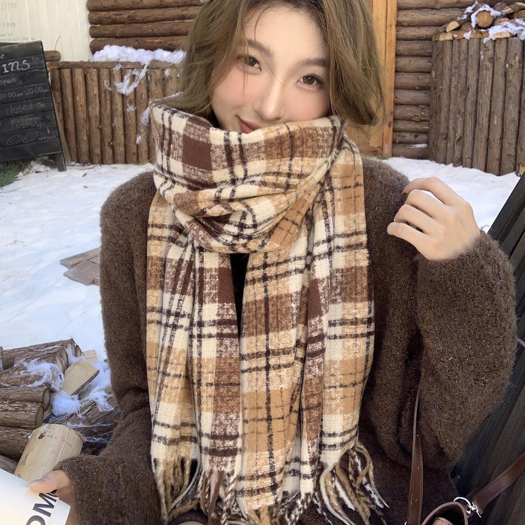 Autumn Winter New High-End Versatile Plaid Scarf Women'S Shawl Commuting Tassel Imitation Cashmere Scarf
