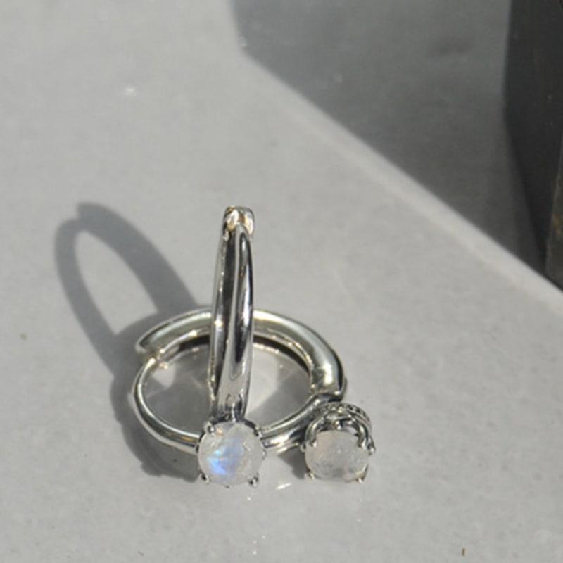 martha in the garret dion.moon