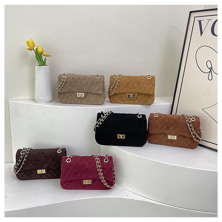 1Pc Ersatile Fashion Niche Large-capacity Tote Bag New Chain Diamond Shoulder Bag High-end Small Fragrant Messenger Bag