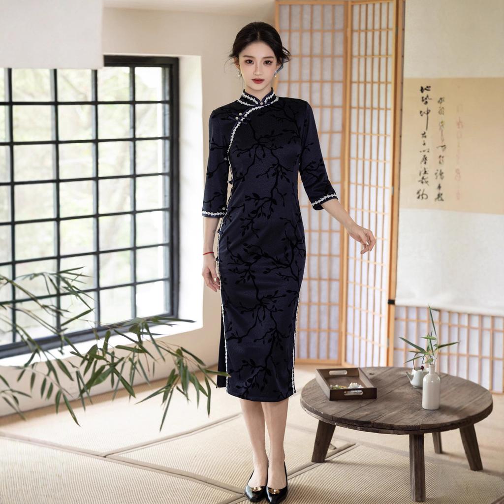 Autumn and winter national style new Chinese cheongsam 1011 new improved young girl high-end knitted jacquard seven-quarter sleeve