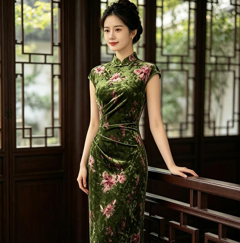 Linxiang Man Cheongsam 1011 New Improved Velvet Retro Old Shanghai Temperament Long Sleeveless Classical Charm Day