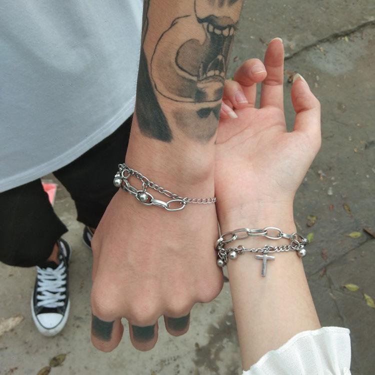 Dunkler Stil Kreuz Doppel-Lagen-Armband Retro Studentenpersönlichkeit Einfach Herren und Damen Trendige Streetwear Hand Schmuck