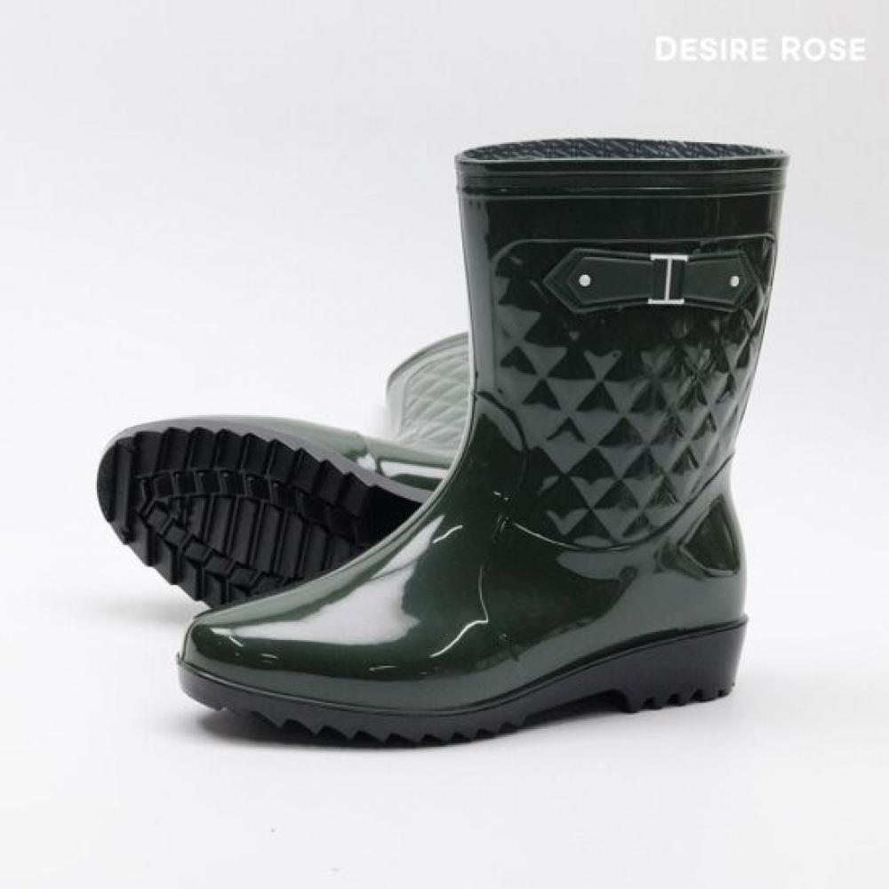 DeSire RoSe Women S gloSSy Belted Mid Calf Rain bootS