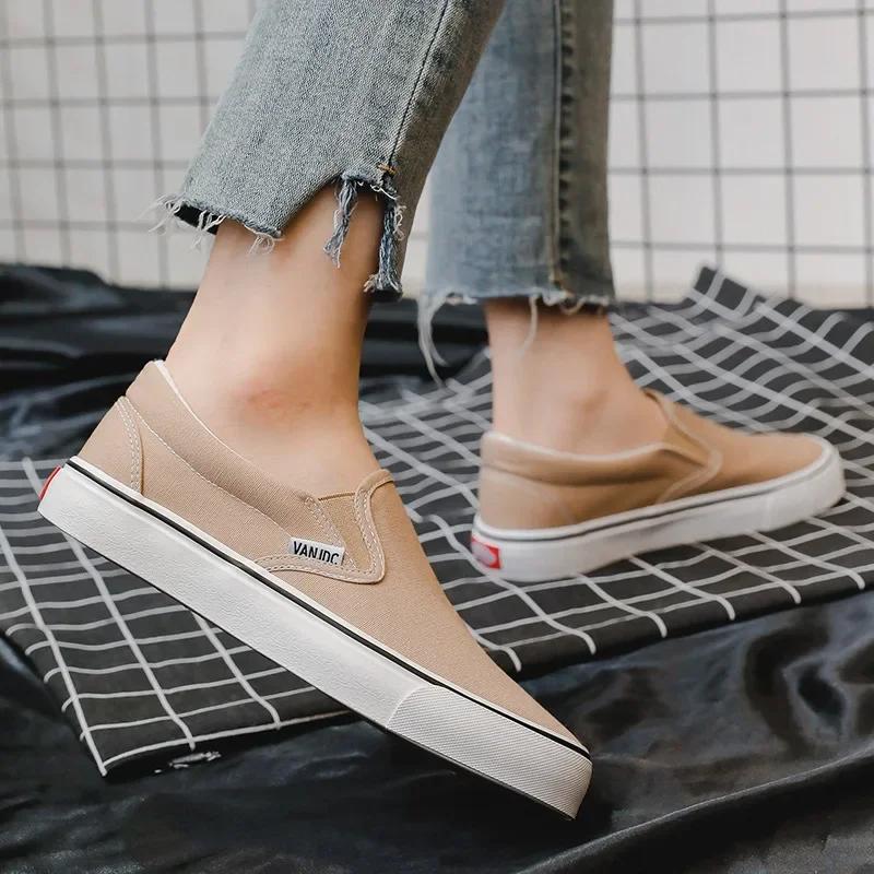 Canvas Shoes Women Couple Slip On Flat Comfortable Casual Shoes Fashion Platform Ladies Vulcanized Shoes Zapatillas Mujer 2025