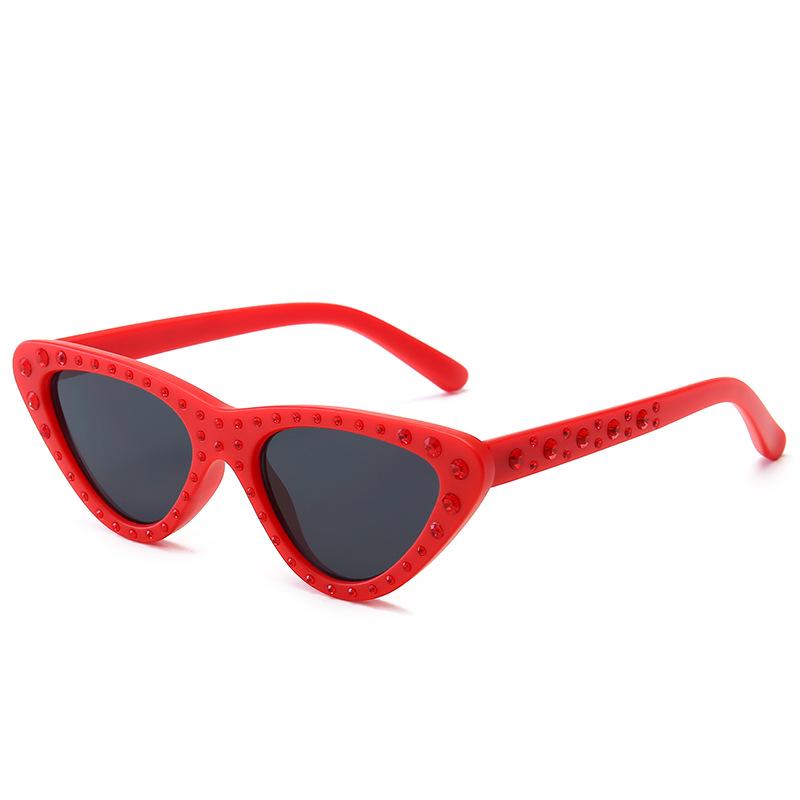 Chic Women s Rhinestone Cat Eye Sunglasses - Style 9828