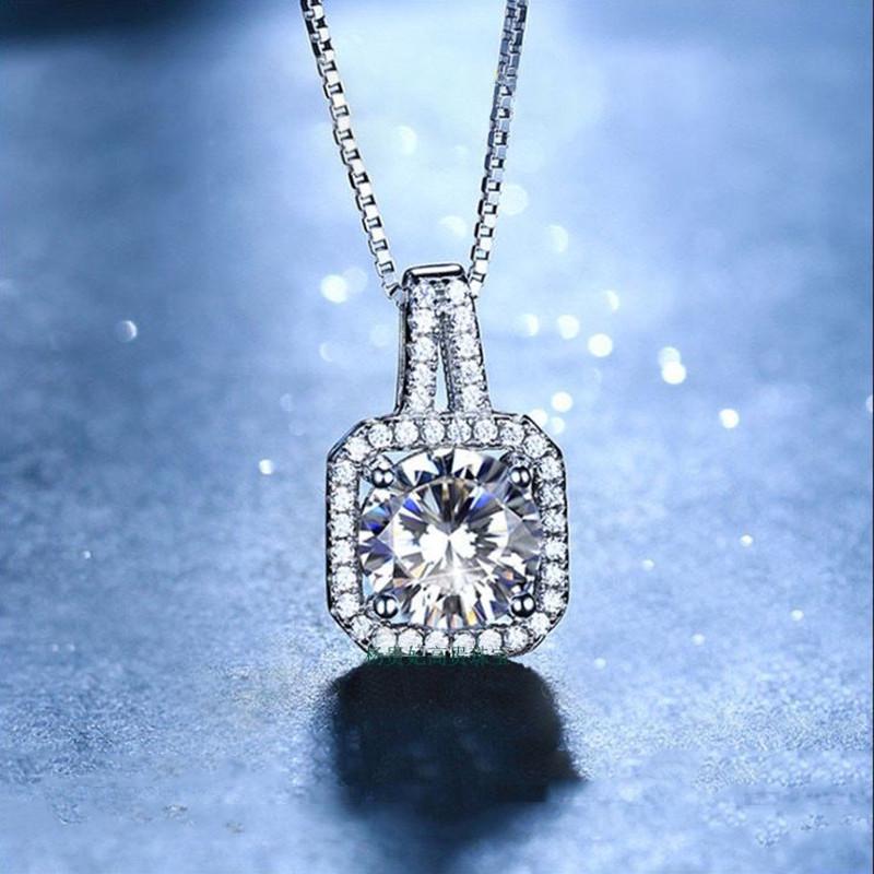Pt950 White Gold Full Diamond Square Pendant Women's Clavicle Chain - Trendy Celebrity Style