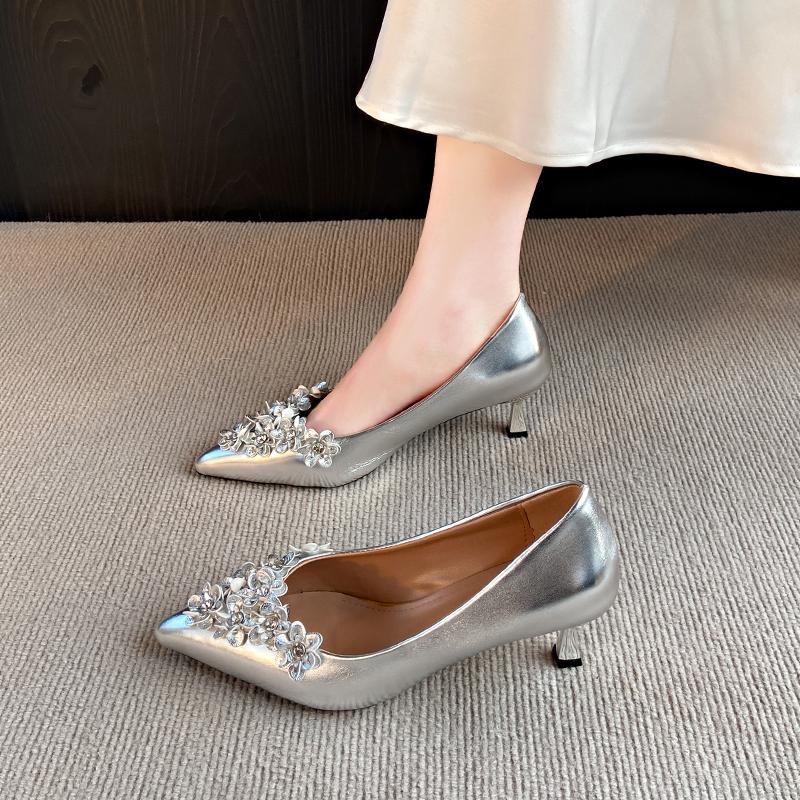 Fine Heel Bright Leather Single Shoes Summer New Pointed Head Shallow Mouth Crystal Flower Set Foot Non-slip High Heels