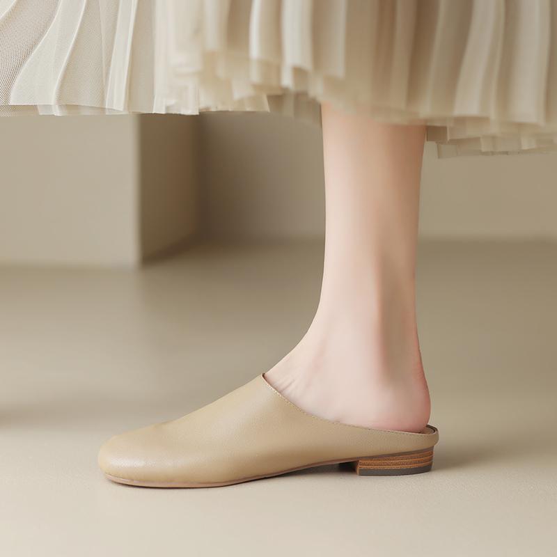 Fashion 2025 New Summer Women Mules Genuine Leather Shoes for Women Cover Toe Low-heel Slippers Round Toe Slingback Designer Sandals