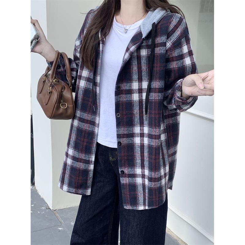 The real shot is not reduced, plaid retro shirt jacket autumn lazy cardigan design sense loose, hooded top