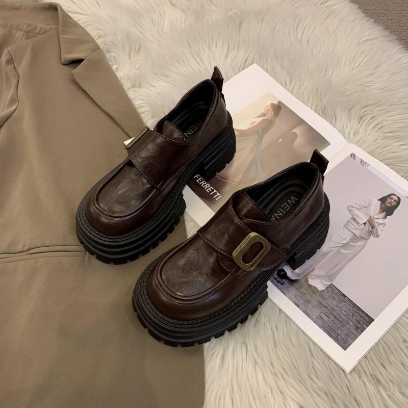 thick-soled thick-heeled small leather shoes for women's new versatile height-increasing women's shoes, single shoes, black women's models.
