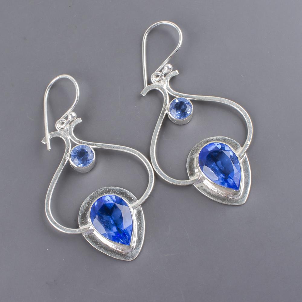 Boucles d'oreilles en pierres précieuses faites à la main en tanzanite, boucles d'oreilles en argent sterling massif 925, bijoux anciens, boucles d'oreilles pour cadeau de fiançailles