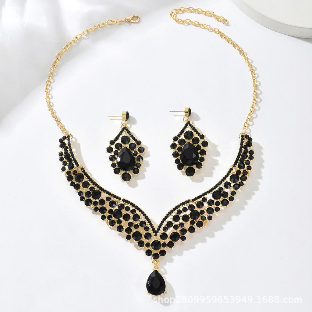 Dress Jewelry Direct Sales Necklace Earrings Two-piece Set Flower Bride Retro High-end Design Set