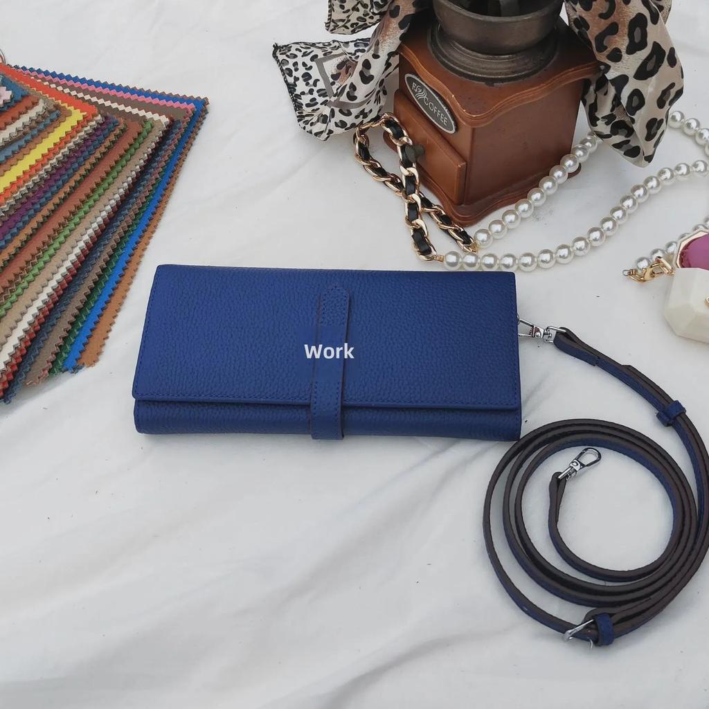 Litchi Grain Cowhide Women's Long Wallet: Large Capacity, Fashionable, Versatile Two-Fold Handbag