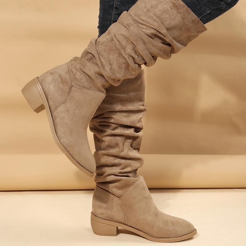 New Large Size Pleated Boots Women's Large Size Tall Martin Boots European and American Suede Thick Heel Pile