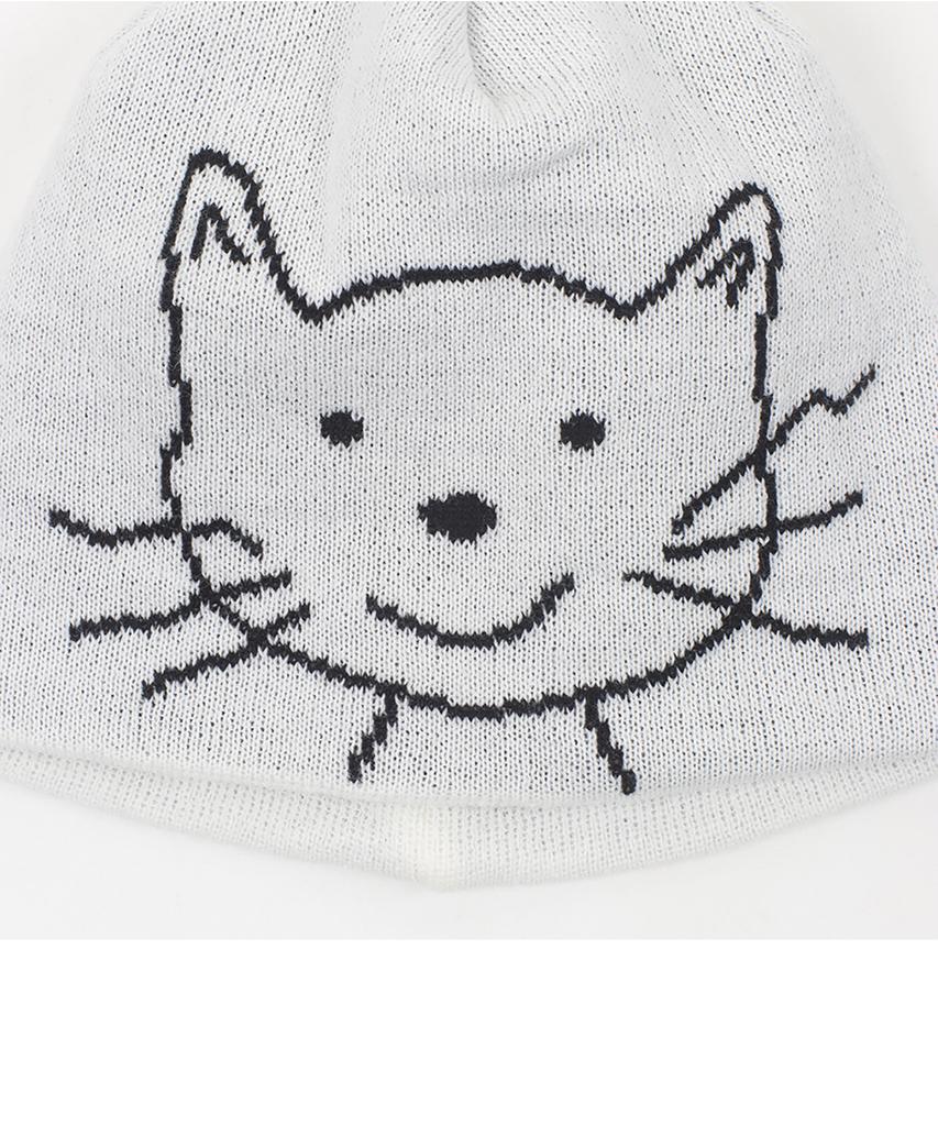 Eolaiteuaenggeul Cat Face Beanie (White)