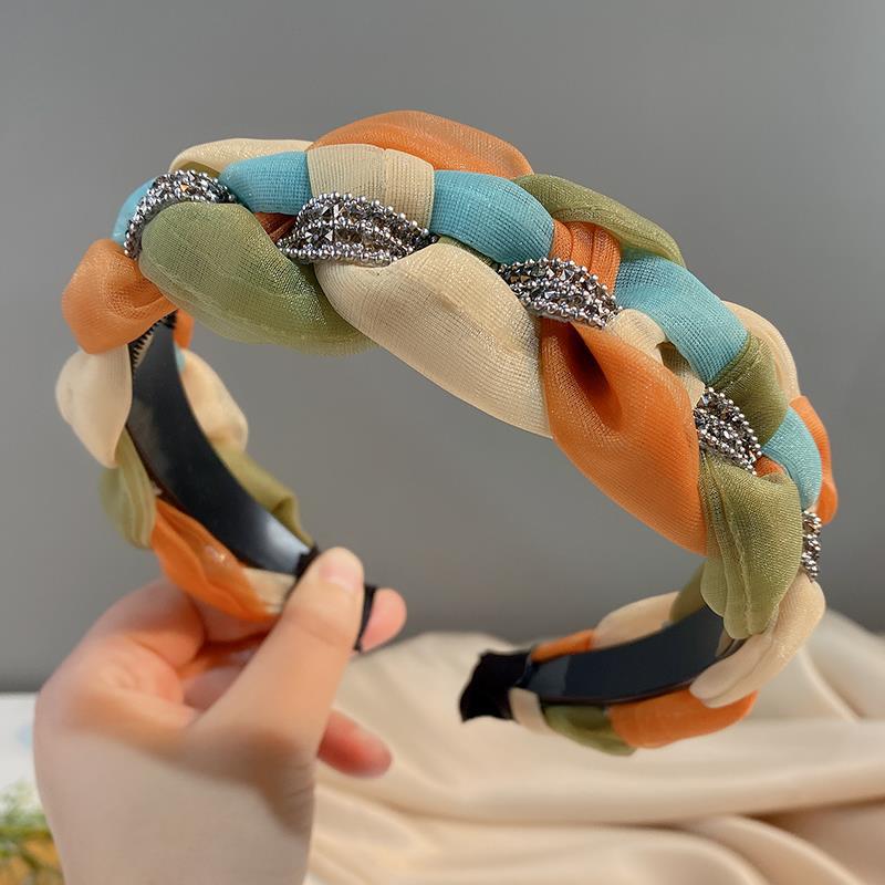 Toothed Anti-Slip Light Luxury Headband, Twist Braid, Wide-Edged Pressed Headband, High Skull Hairpin Hair Ornament